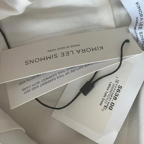 Beautiful Blue Kimora Lee Simmons Size 2 - Picture 4 of 4